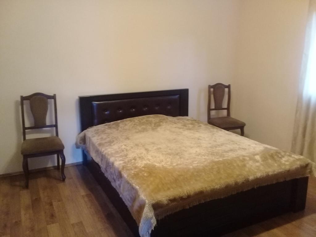 Guest House Gikacha Tbilisi Exterior foto